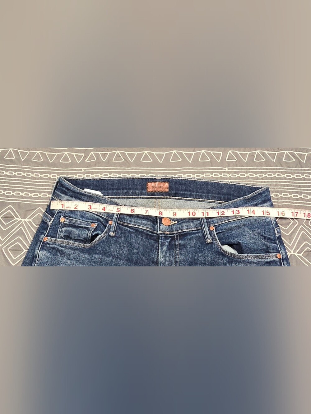 MOTHER Denim The Weekender Fray High Waisted Flare Jeans Size 29 - Picture 5 of 9